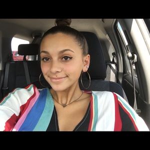 Meet your Posher, Terah